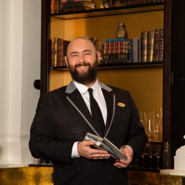 Nicholas Alexander, Head Bartender of Writers Bar (1)